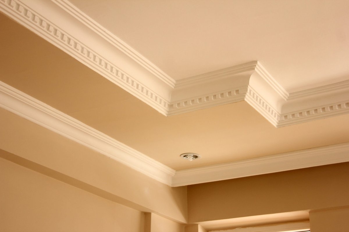 Plastering and House Renovations Company in London | Microcement Installation - P and J Interiors