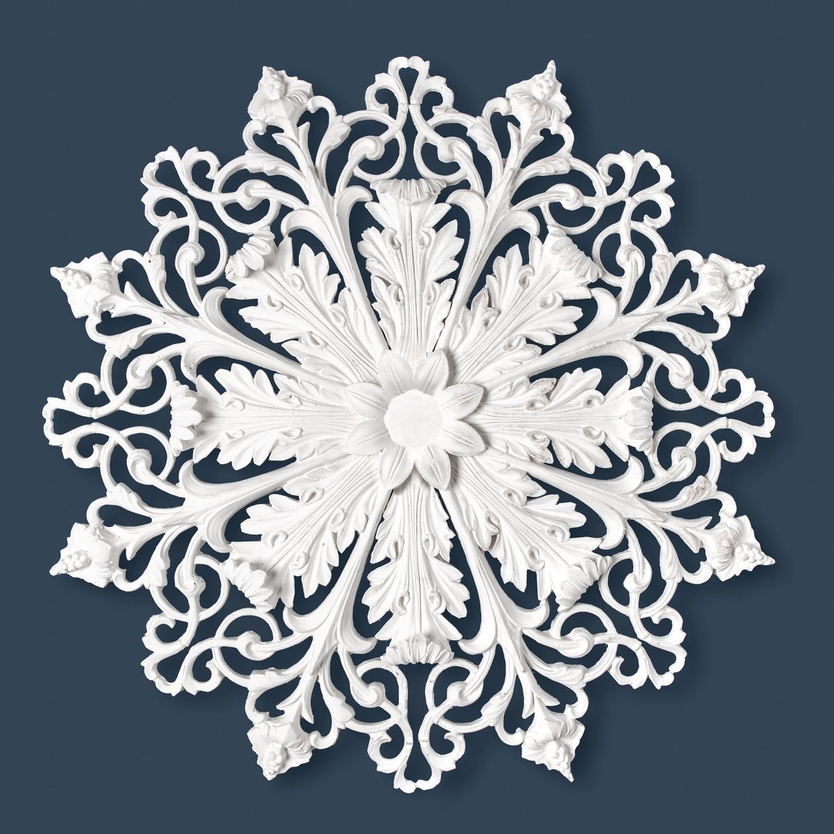 Decorative plaster ceiling rose