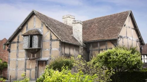 Tudor building