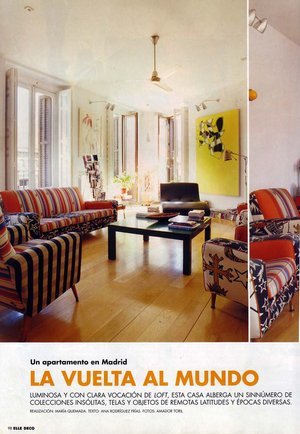 Living room floor refinishing before and after