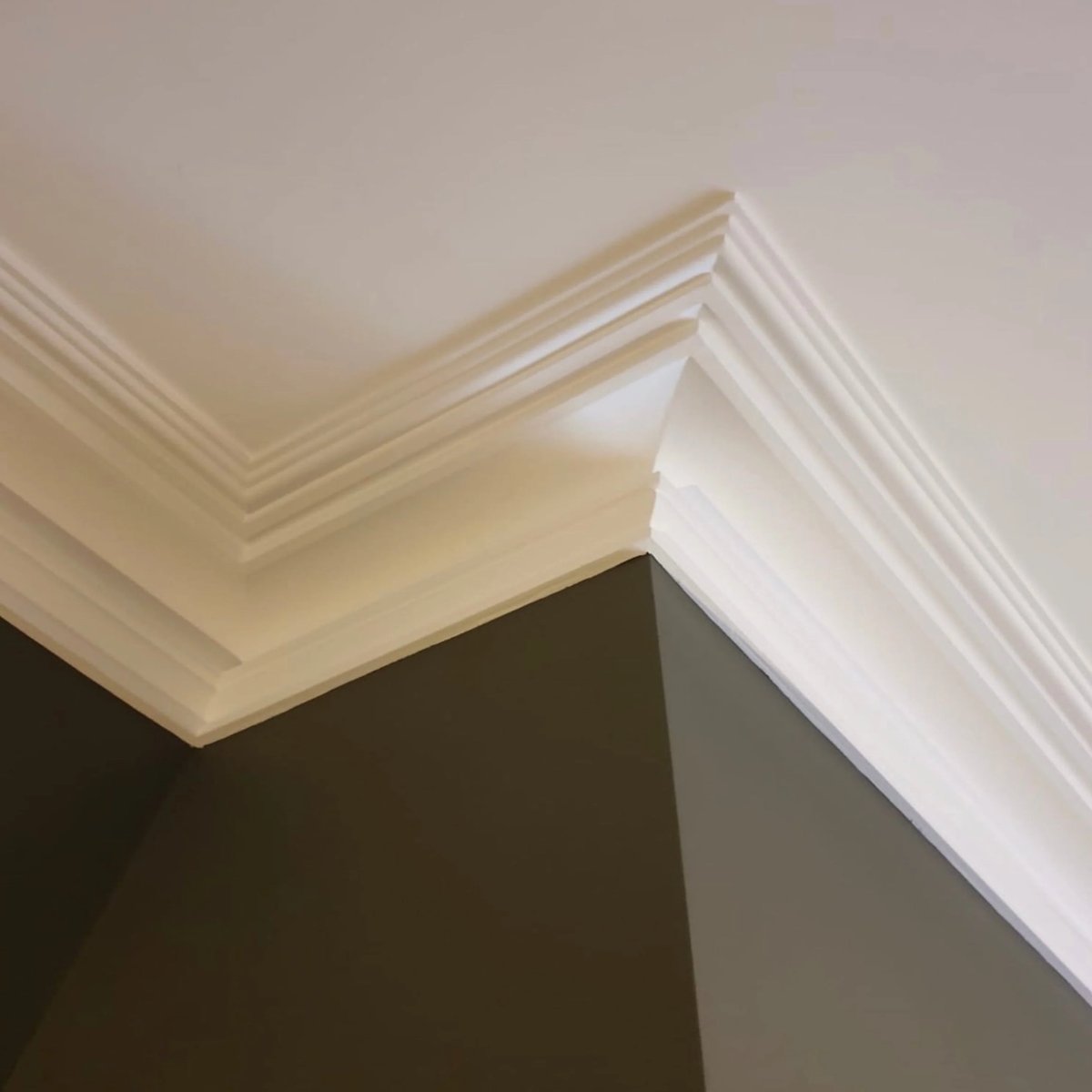 Crown molding detail
