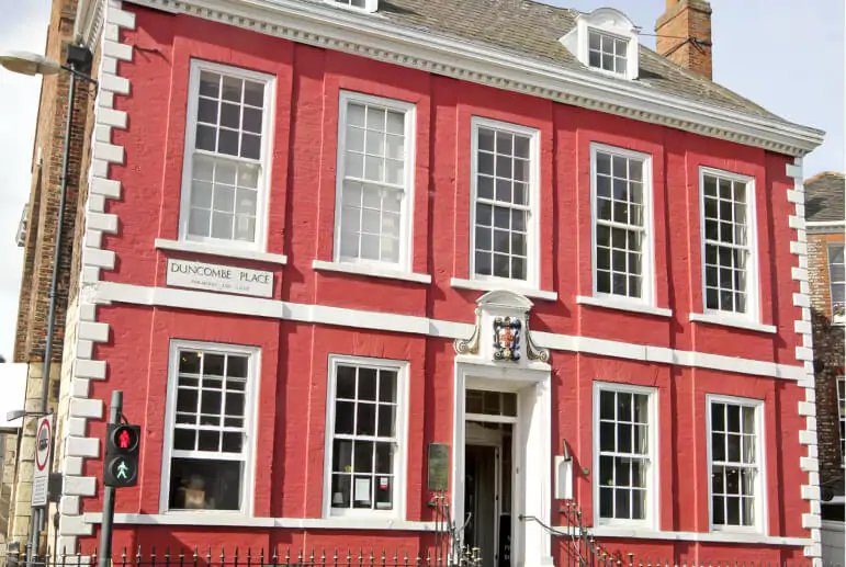 Chameleon Decorators & Windows Restoration - period home restoration work
