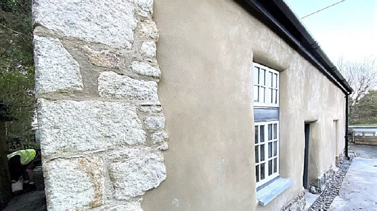 Leslie Cornell Building Restoration Ltd - Cob and Lime Specialists Cornwall - period home restoration work